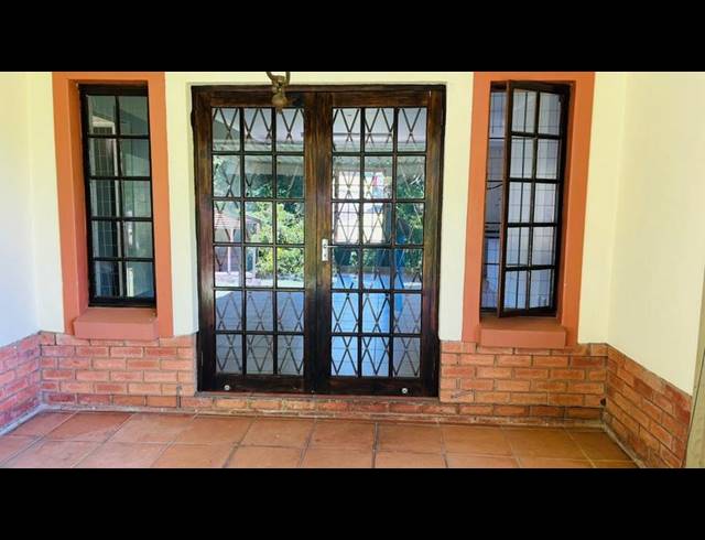 3 BEDROOM PROPERTY TO RENT IN LINCOLN MEADE